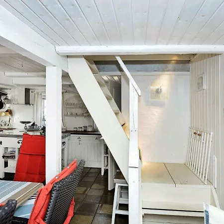 Casa vacanze Two-bedroom Holiday In Juelsminde 9 *